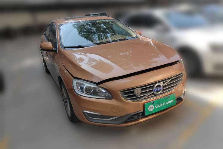 Used Volvo S60 2014 S60L T5 Intelligent Drive Edition Front Right 45 Deg