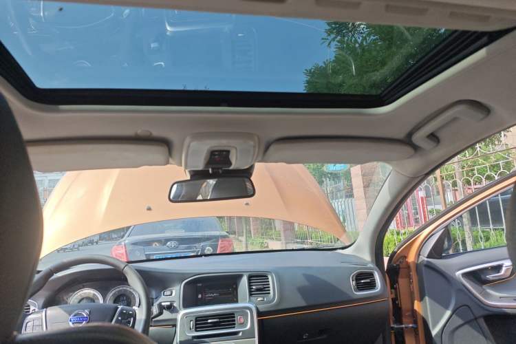 Used Volvo S60 2014 T5 Zhiya Edition Headliner