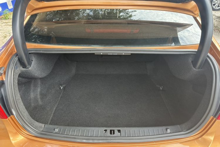 Used Volvo S60 2014 T5 Zhiyi Edition Interior 10