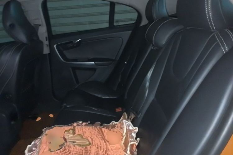 Used Volvo S60 2014 T5 Zhiya Edition Left Rear Seat