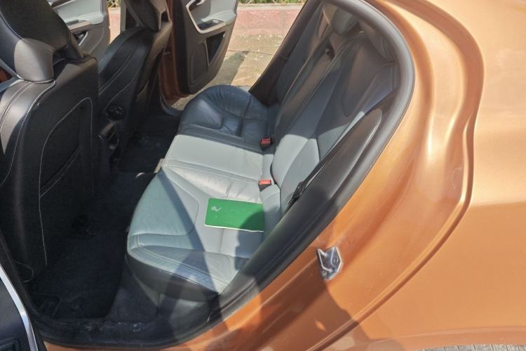Used Volvo S60 2014 T5 Zhiya Edition Left Rear Seat