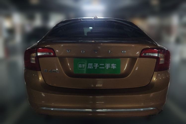 Used Volvo S60 2014 S60L 2.0T Zhiyuan Edition Rear