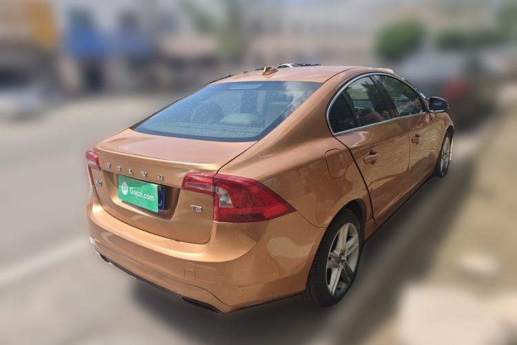 Used Volvo S60 2014 T5 Zhiya Edition Rear Right 45 Deg