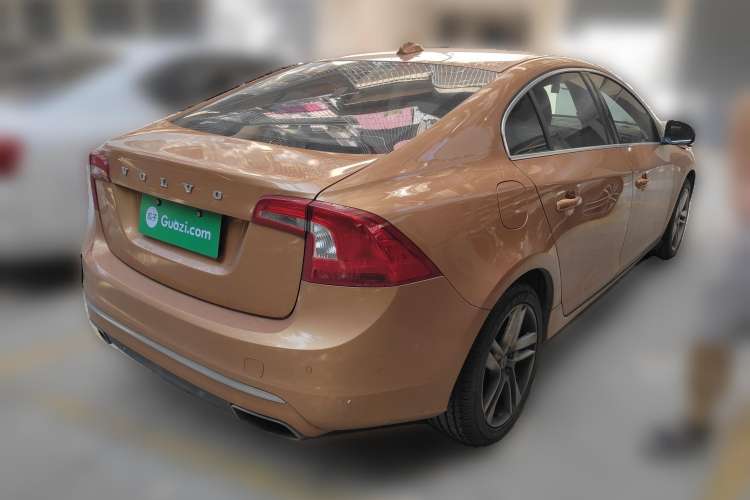 Used Volvo S60 2014 S60L T5 Intelligent Drive Edition Rear Right 45 Deg
