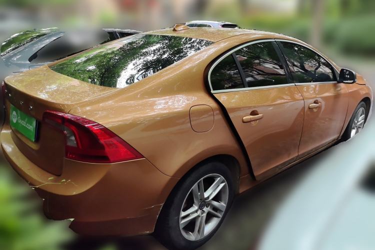 Used Volvo S60 2014 T5 Zhiya Edition Rear Right 45 Deg