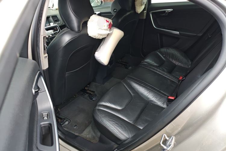 Used Volvo S60 2014 T5 Zhiyi Edition Left Rear Seat