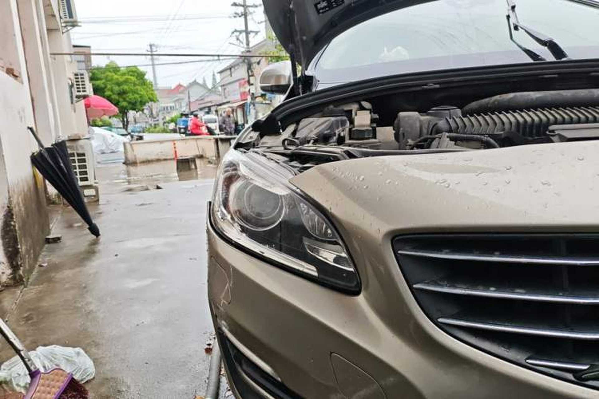 Used Volvo S60 2014 T5 Zhiyi Edition Right Front Headlight