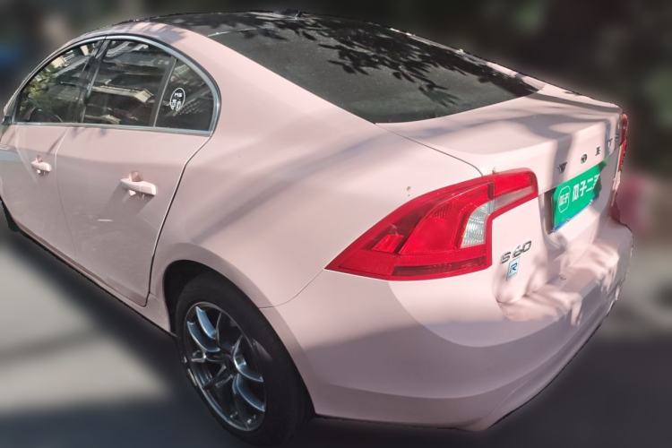 Used Volvo S60 2014 T5 Zhiyi Edition Rear Left 45 Deg