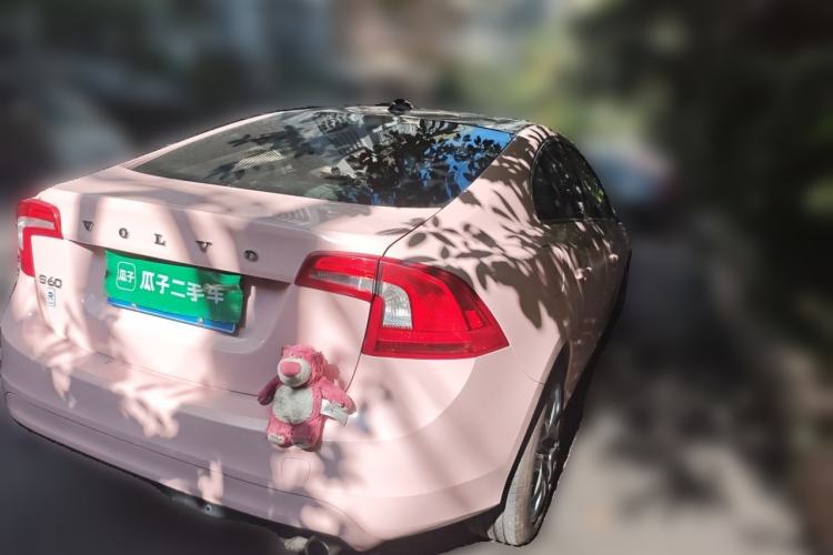 Used Volvo S60 2014 T5 Zhiyi Edition Rear Right 45 Deg