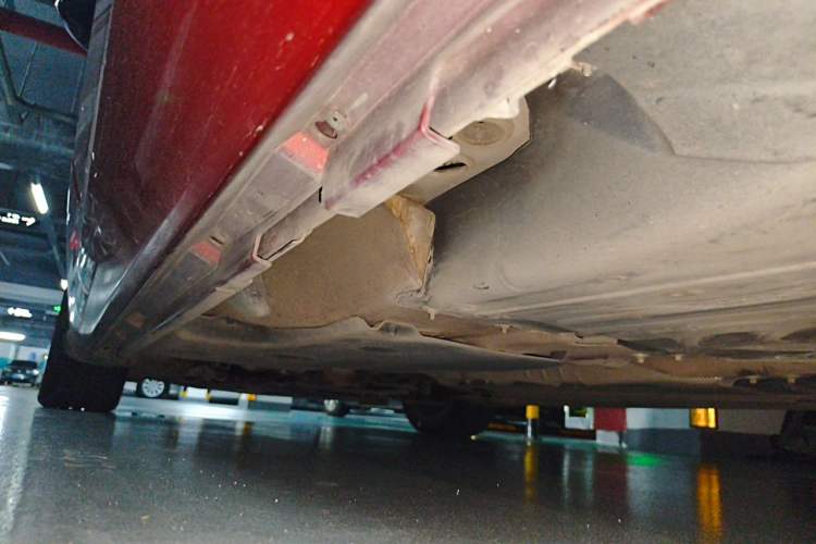 Used Volvo S60 2014 S60L 2.0T Zhiyuan Edition Chassis Rear Left
