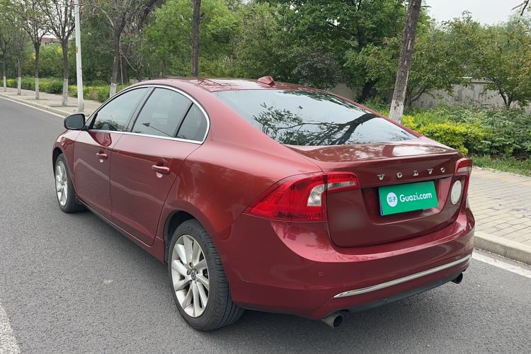 Used Volvo S60 2014 S60L 2.0T Zhiyuan Edition Exterior 1