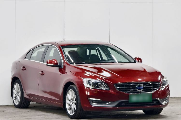 Used Volvo S60 2014 S60L 2.0T Zhiyuan Edition Exterior 2