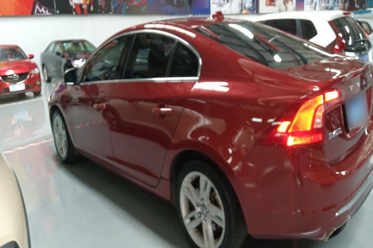 Used Volvo S60 2014 S60L T5 Intelligent Drive Edition Exterior 3