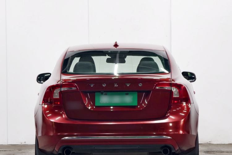 Used Volvo S60 2014 S60L 2.0T Zhiyuan Edition Exterior 4