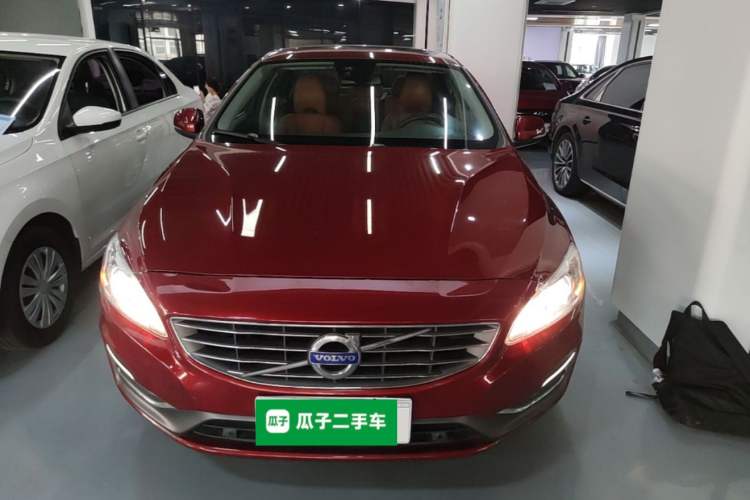 Used Volvo S60 2014 S60L 2.0T Zhiyuan Edition Front