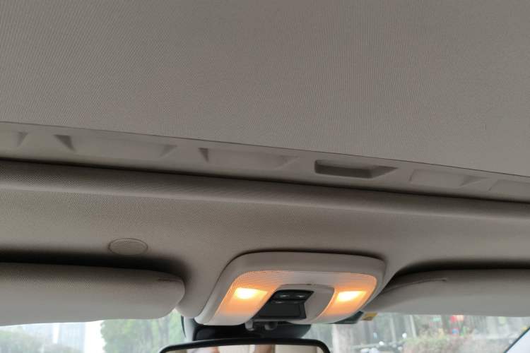 Used Volvo S60 2014 S60L 2.0T Zhiyuan Edition Headliner