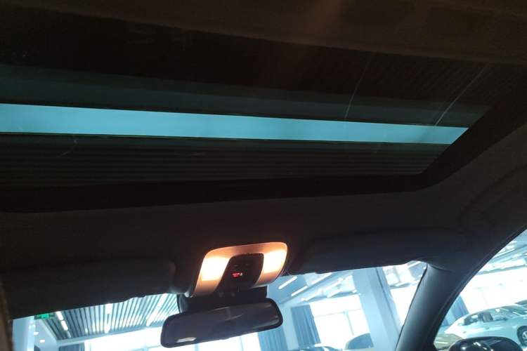 Used Volvo S60 2014 S60L 2.0T Zhiyuan Edition Headliner