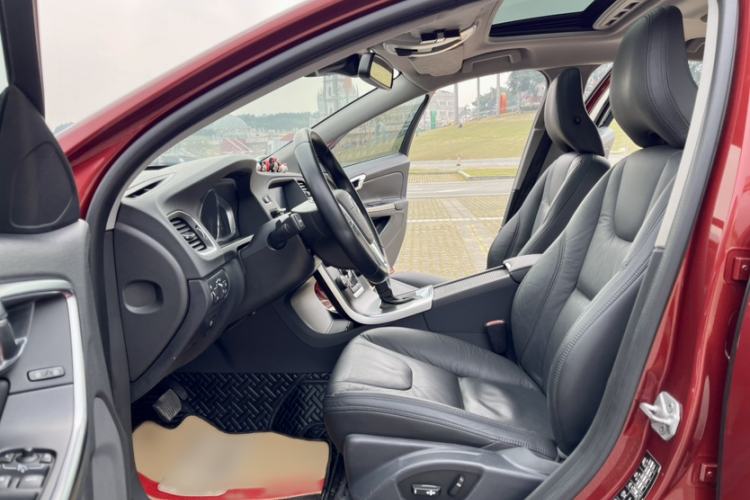 Used Volvo S60 2014 S60L T5 Intelligent Drive Edition Interior 2