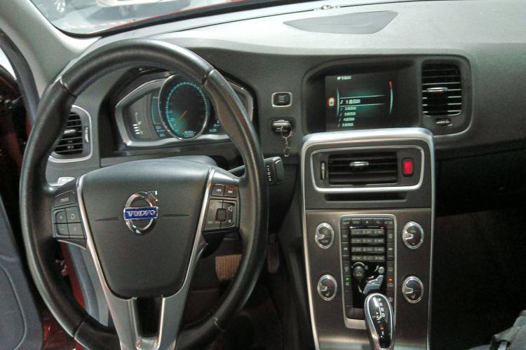 Used Volvo S60 2014 S60L T5 Intelligent Drive Edition Interior 2