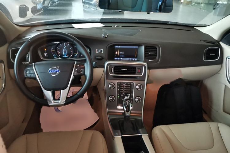 Used Volvo S60 2014 S60L T5 Intelligent Drive Edition Interior 2