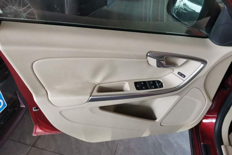 Used Volvo S60 2014 S60L T5 Intelligent Drive Edition Interior 7