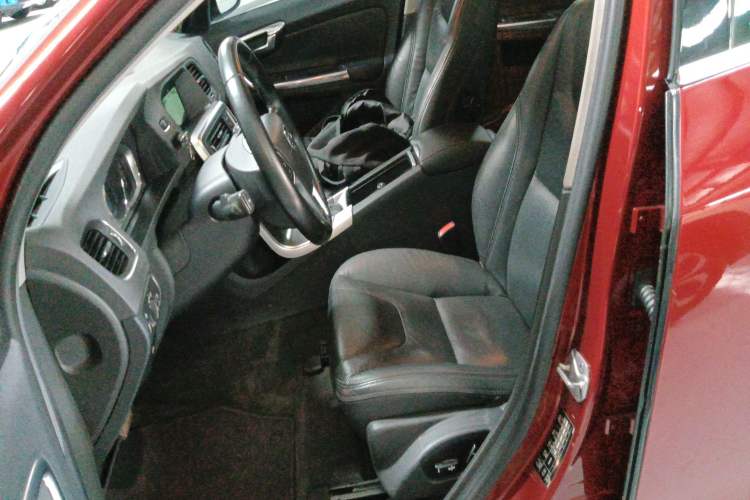 Used Volvo S60 2014 S60L T5 Intelligent Drive Edition Left Front Seat