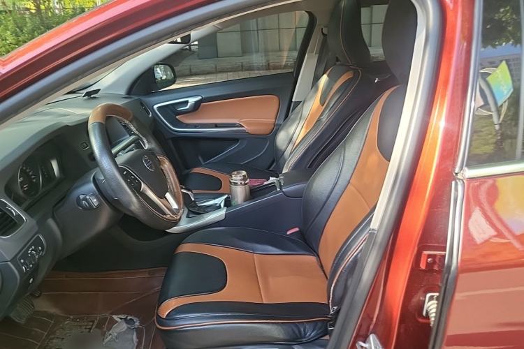 Used Volvo S60 2014 S60L 2.0T Zhiyuan Edition Left Front Seat