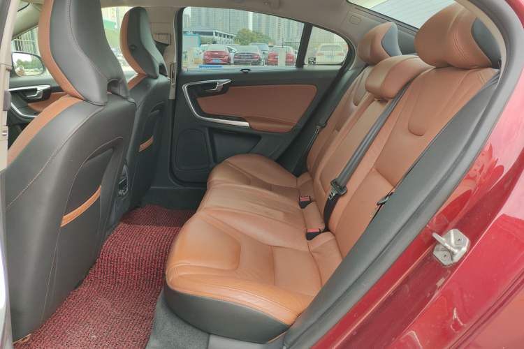 Used Volvo S60 2014 S60L T5 Smart Upgrade Edition Left Rear Seat