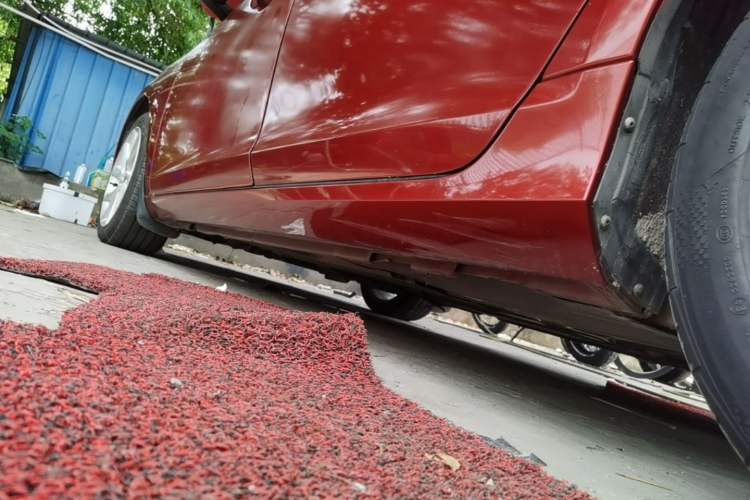Used Volvo S60 2014 S60L 2.0T Zhiyuan Edition Left Side Sill