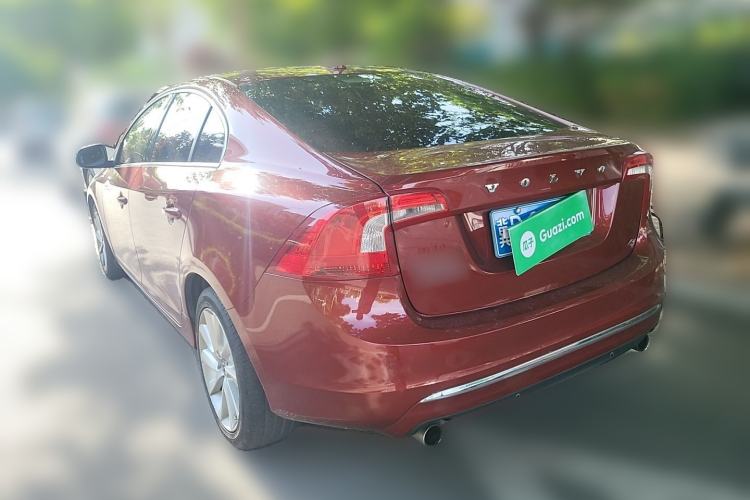 Used Volvo S60 2014 S60L 2.0T Zhiyuan Edition Rear Left 45 Deg