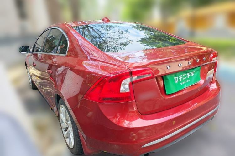 Used Volvo S60 2014 S60L 2.0T Zhiyuan Edition Rear Left 45 Deg