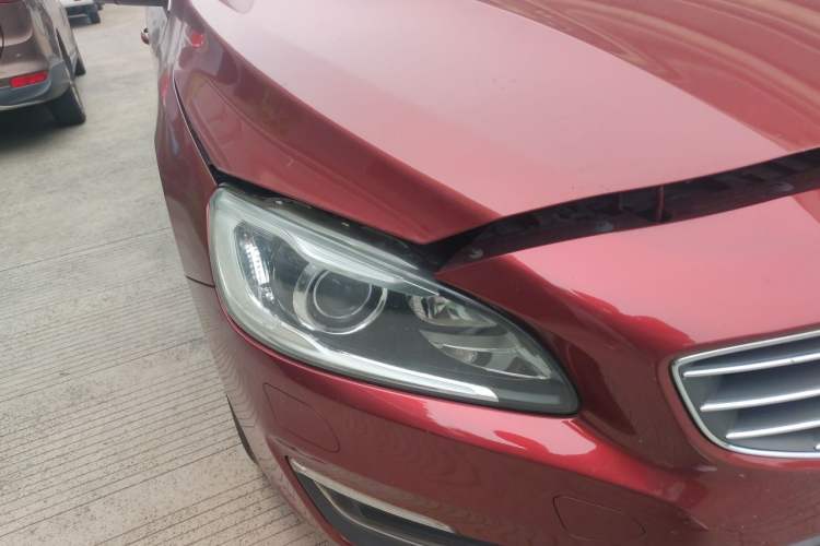 Used Volvo S60 2014 T5 Zhiyi Edition Right Front Headlight