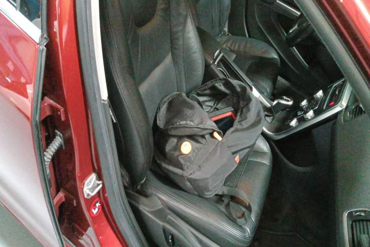 Used Volvo S60 2014 S60L T5 Intelligent Drive Edition Right Front Seat