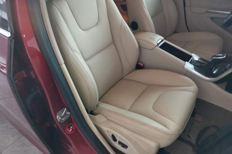 Used Volvo S60 2014 S60L T5 Intelligent Drive Edition Right Front Seat