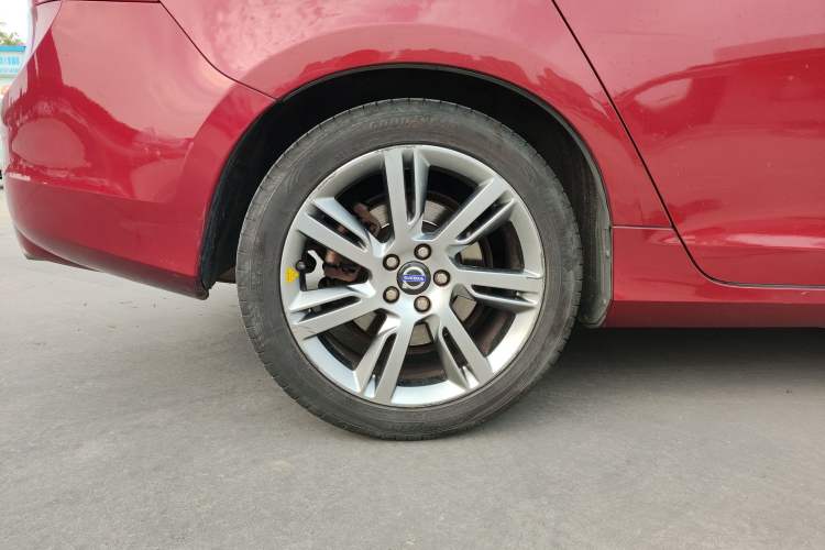Used Volvo S60 2014 S60L T5 Smart Upgrade Edition Right Rear Wheel Hub