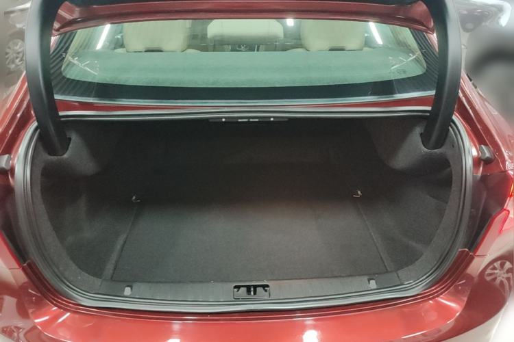 Used Volvo S60 2014 T5 Zhiyi Edition Trunk
