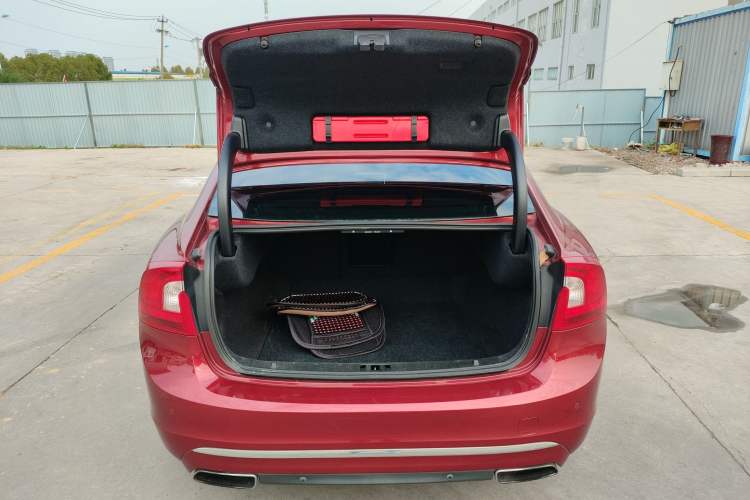 Used Volvo S60 2014 S60L T5 Smart Upgrade Edition Trunk