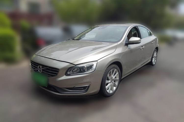 Used Volvo S60 2014 T5 Zhiyi Edition Guazi used car, China used car export, Used car for sale, Used cars, Cheapest cars for sale