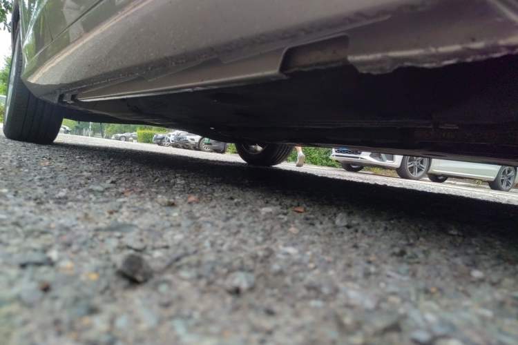 Used Volvo S60 2014 T5 Zhiyi Edition Chassis Front Right