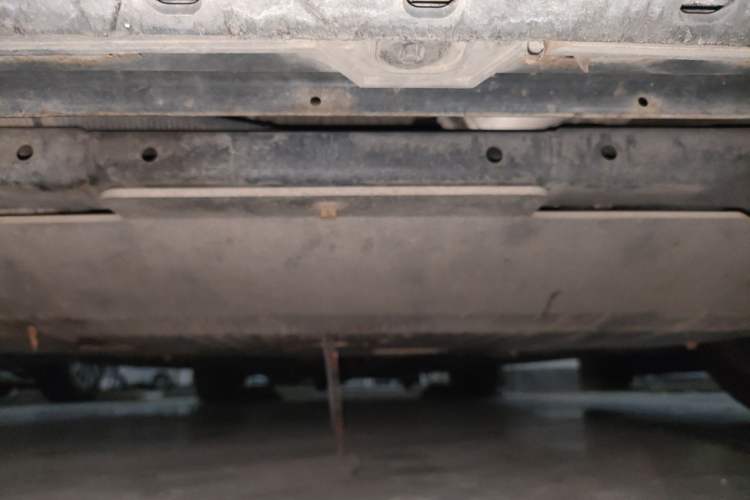 Used Volvo S60 2014 S60L 2.0T Zhiyuan Edition Chassis Front