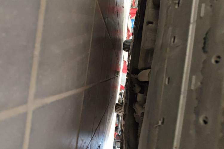 Used Volvo S60 2014 S60L 2.0T Zhiyuan Edition Chassis Front