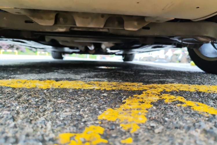 Used Volvo S60 2014 S60L 2.0T Zhiyuan Edition Chassis Rear