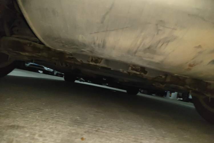 Used Volvo S60 2014 S60L 2.0T Zhiyuan Edition Chassis Rear