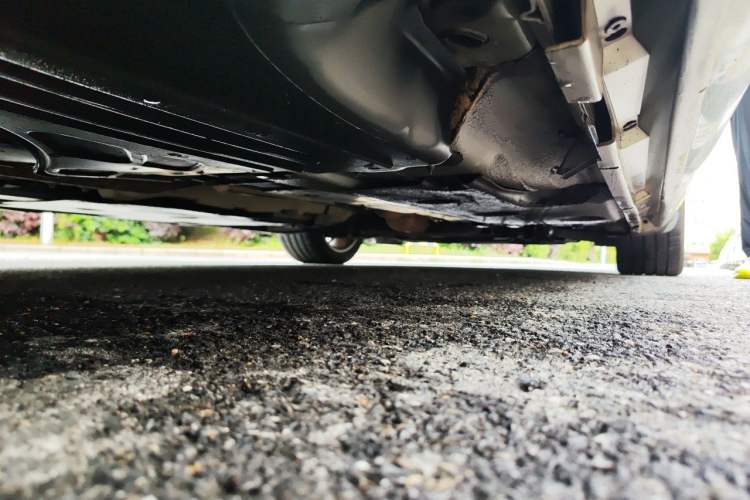 Used Volvo S60 2014 S60L 2.0T Zhiyuan Edition Chassis Rear Right