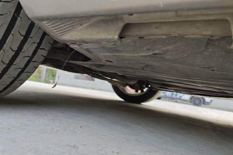 Used Volvo S60 2014 S60L 2.0T Zhiyuan Edition Chassis Rear Right