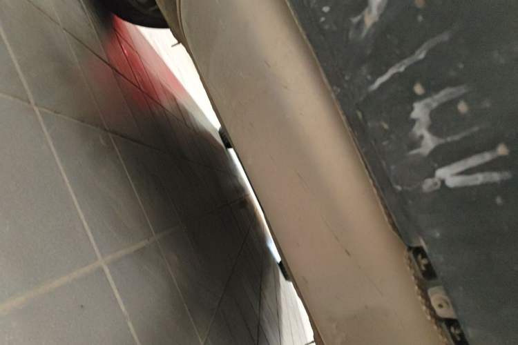 Used Volvo S60 2014 S60L 2.0T Zhiyuan Edition Chassis Rear