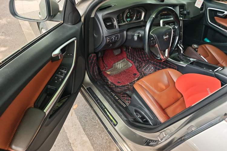 Used Volvo S60 2014 S60L T5 Intelligent Drive Edition Driver Seat