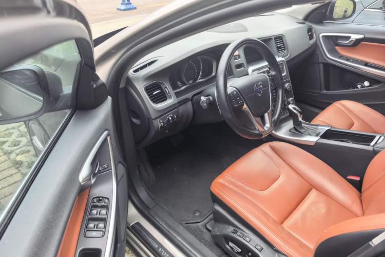 Used Volvo S60 2014 S60L T5 Smart Upgrade Edition Driver Seat