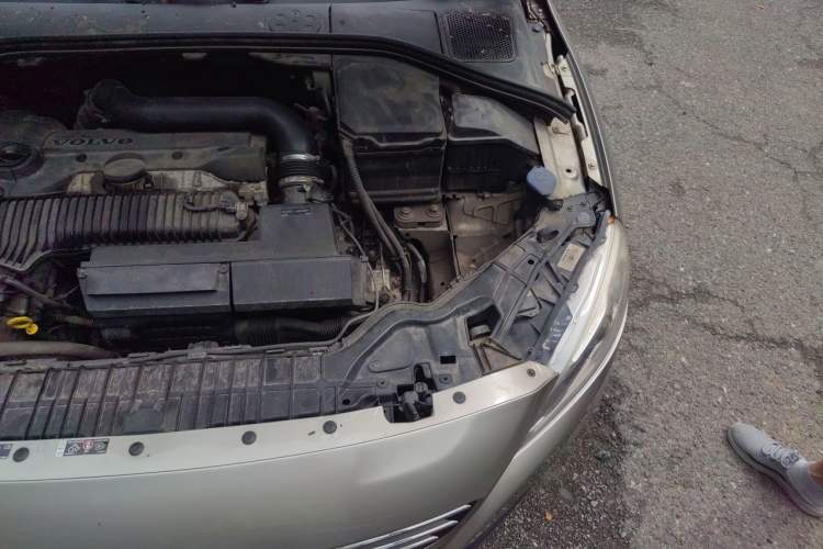 Used Volvo S60 2014 T5 Zhiyi Edition Engine Bay Left
