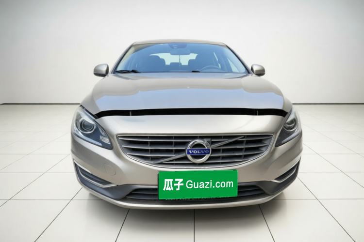 Used Volvo S60 2014 S60L 2.0T Intelligent Upgrade Edition Front